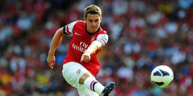 Ramsey Senang Lini Tengah Arsenal Kompetitif Ramsey Senang Lini Tengah Arsenal Kompetitif