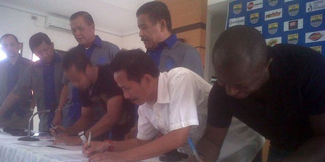 Enam Pemain Persib Resmi Teken Kontrak