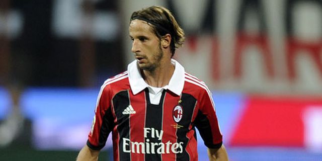 Antonini: Derby Yang Krusial Untuk Milan