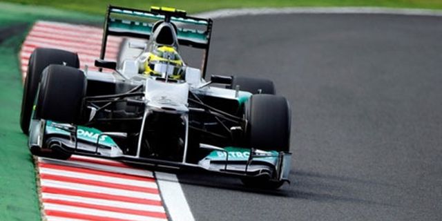 Duet Mercedes Gagal Raih Poin di Formula 1 GP Jepang