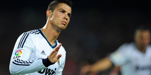 Mourinho: Messi dan Ronaldo Dari Planet Lain! Mourinho: Messi dan Ronaldo Dari Planet Lain!