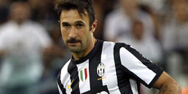 Vucinic Puji Karakter Juventus