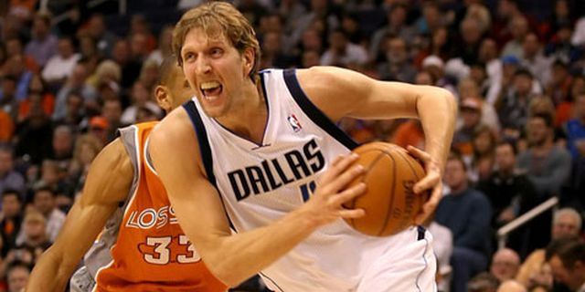 Mavericks Hadapi Pramusim, Nowitzki Dirundung Cedera Lutut