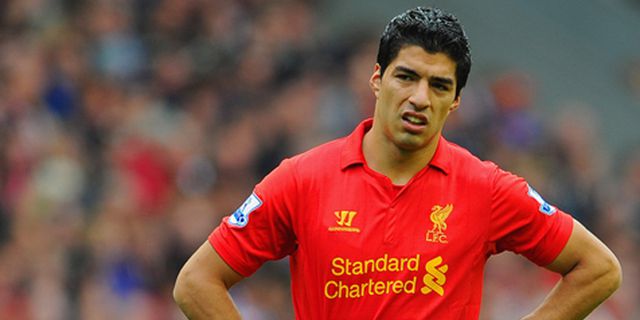 Suarez Sebut Staf FIFA Hanya Ingin Populer