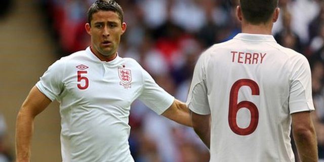 Cahill Yakin Bisa Gantikan Posisi Terry di Timnas