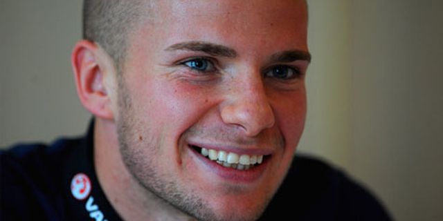 Cleverley Siap Main di Mana Saja