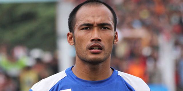 Aang Akui Kurang Komunikasi di Lini Belakang Persib