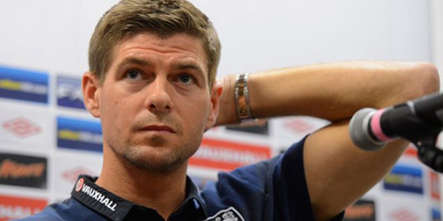 Gerrard Acuhkan Tuduhan Vieira