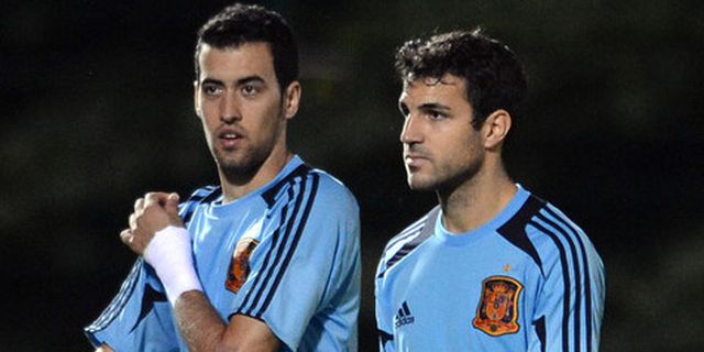 ManCity Tepis Rumor Gaet Busquets dan Fabregas