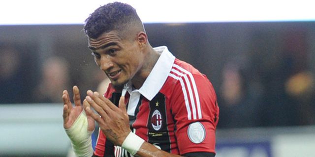 Boateng Bantah Segera Lepas Seragam Merah-Hitam