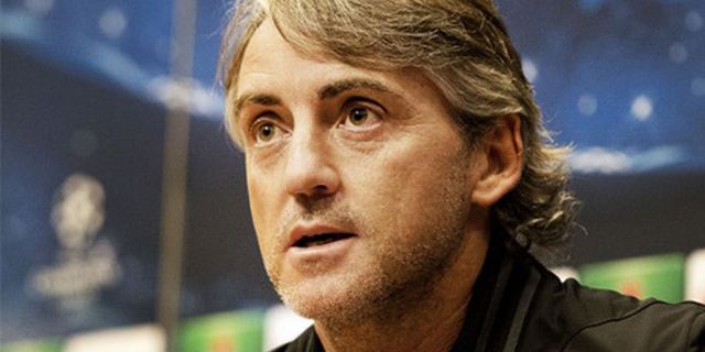 Mancini: City Harus Realistis