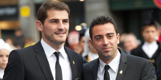 Xavi: Casillas Harus Jadi Kandidat Ballon d'Or Xavi: Casillas Harus Jadi Kandidat Ballon d'Or