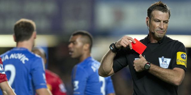 Graham Poll: Clattenburg Lakukan 2 Kesalahan Besar! Graham Poll: Clattenburg Lakukan 2 Kesalahan Besar!