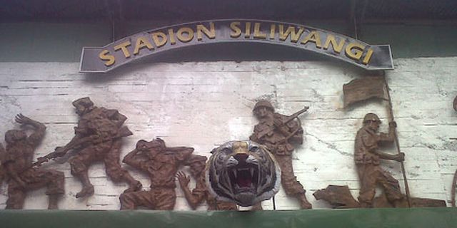 200 Personil TNI Berjaga-jaga di Siliwangi 200 Personil TNI Berjaga-jaga di Siliwangi
