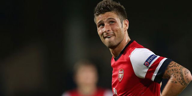 Giroud: Arsenal Harus Abaikan Kritik