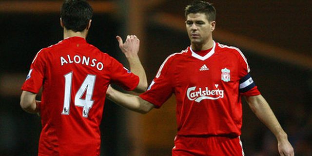 Gerrard Rindukan Peran Xabi Alonso di Liverpool