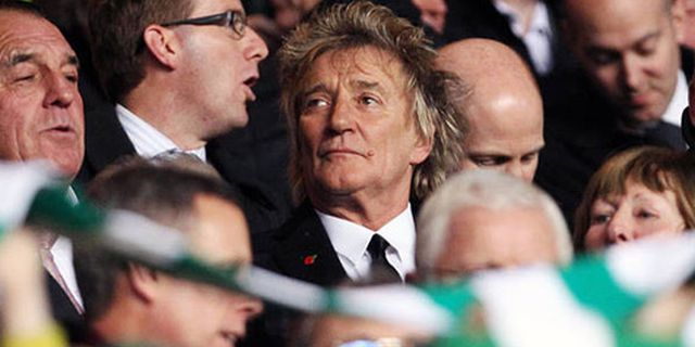 Tangis Bahagia Rod Stewart Ketika Celtic Kalahkan Barca