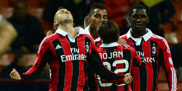 Data dan Fakta Serie A Giornata 12: AC Milan vs Fiorentina