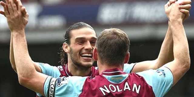 Duet Carroll-Nolan Bikin Allardyce Puas