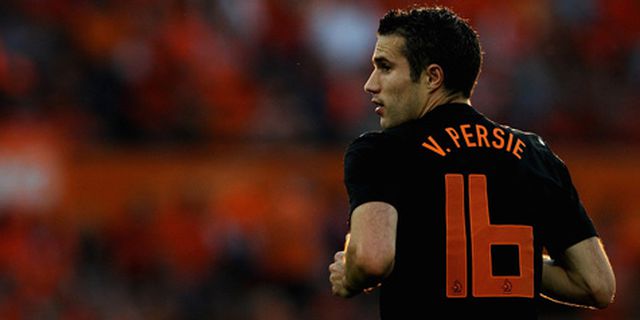 Cedera, Van Persie Absen Lawan Jerman