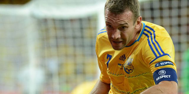 Shevchenko Diminta Latih Timnas Ukraina