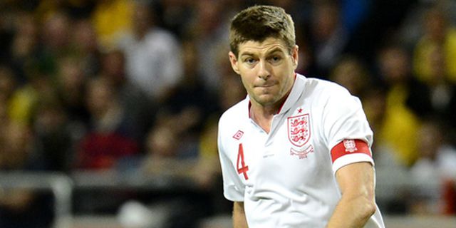 Persembahan Khusus Adidas Bagi 100 Caps Gerrard