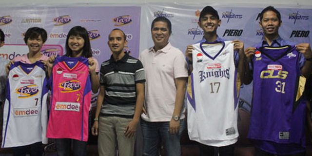 CLS Knights dan Surabaya Emdee Fever 'Still Believe' Jadi Juara