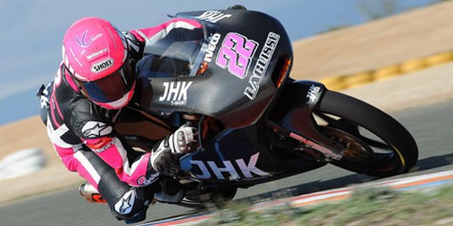 Ana Carrasco Resmi Jadi Pebalap Wanita Pertama Moto3 2013 Ana Carrasco Resmi Jadi Pebalap Wanita Pertama Moto3 2013