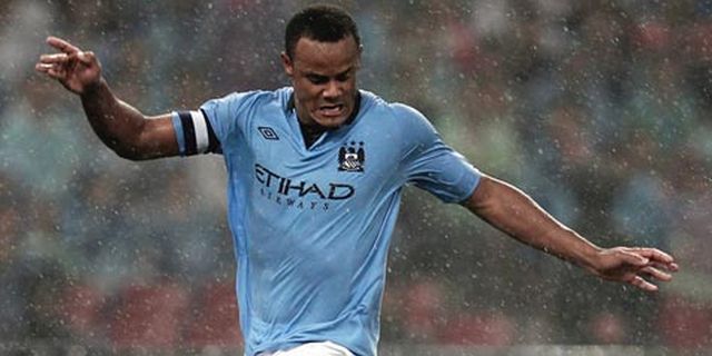 Kompany Diragukan Tampil Lawan Chelsea Kompany Diragukan Tampil Lawan Chelsea