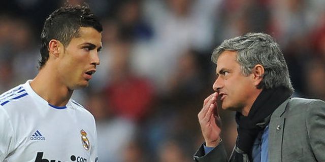 Ronaldo dan Mou Menuju United? Ronaldo dan Mou Menuju United?