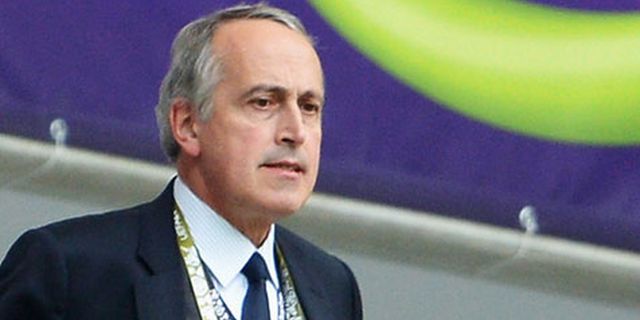 FIGC Minta Maaf Pada FA Terkait Insiden di Roma