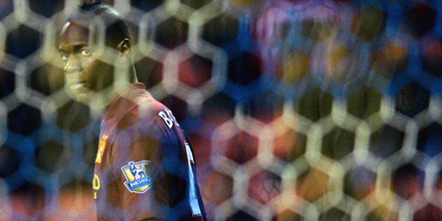 Barry Minta Balotelli Jadi Penolong City