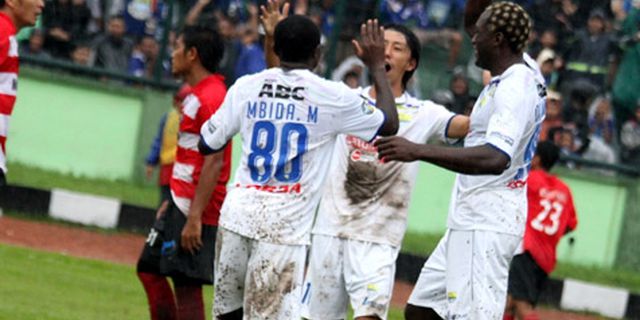 Persib Buka Peluang ke Semifinal Inter Island Cup