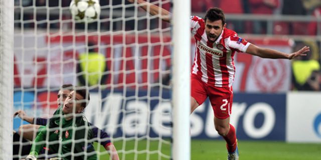 Wenger Sebut Wasit Bantu Ciptakan Gol Olympiakos