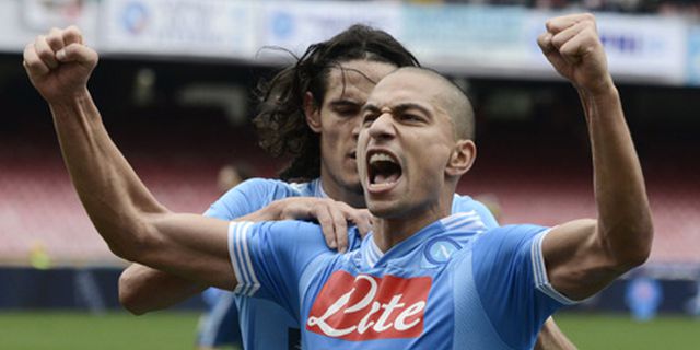 Napoli Terancam Mendapat Pemotongan Poin Napoli Terancam Mendapat Pemotongan Poin