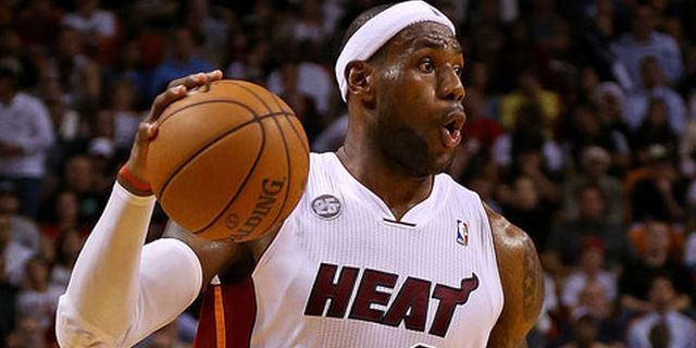 Cetak 27 Poin, LeBron James Buat Heat Ungguli Hawks