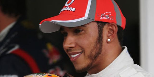 Pindah Mercedes, Hamilton Hanya Targetkan Podium