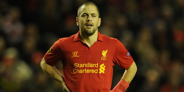 Joe Cole Belum Menyerah Untuk Ruang Sempit di Anfield Joe Cole Belum Menyerah Untuk Ruang Sempit di Anfield