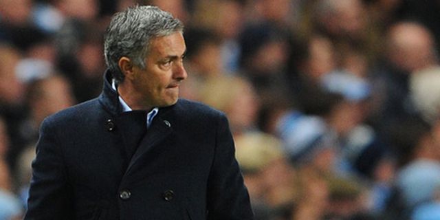 Mourinho Ingin Tahun 2012 Berakhir Manis