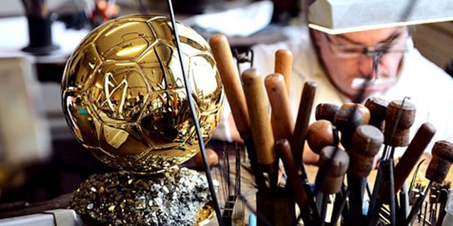 Cerita di Balik Kemilau Emas Ballon d'Or