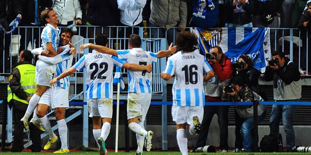 Highlights La Liga: Malaga 3 - 2 Real Madrid Highlights La Liga: Malaga 3 - 2 Real Madrid