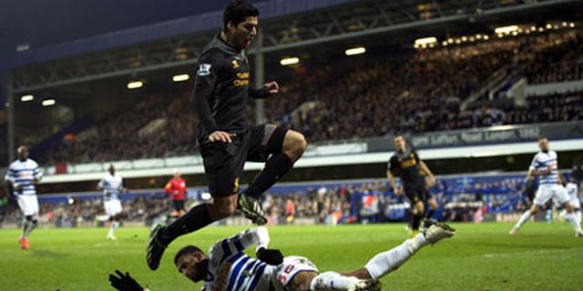 Gerrard: Suarez Adalah Penyihir Gerrard: Suarez Adalah Penyihir