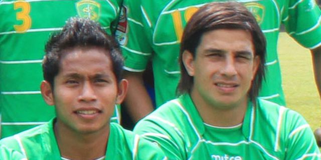 Persebaya Surabaya Masih Butuh Satu Striker