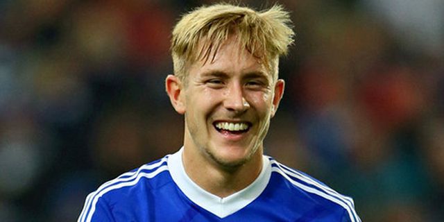 Wenger Sebut Arsenal Pantau Lewis Holtby