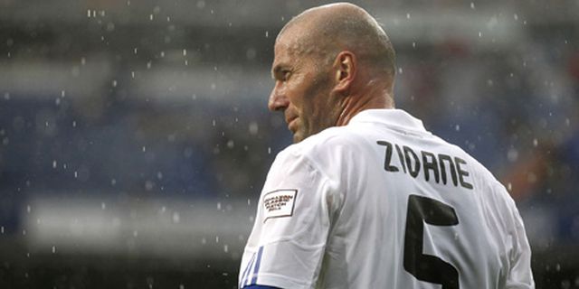 Zidane Ingin Ronaldo Menangi Ballon d'Or