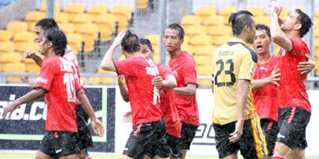 Persija Gagal Jalankan Formasi Timnas Spanyol