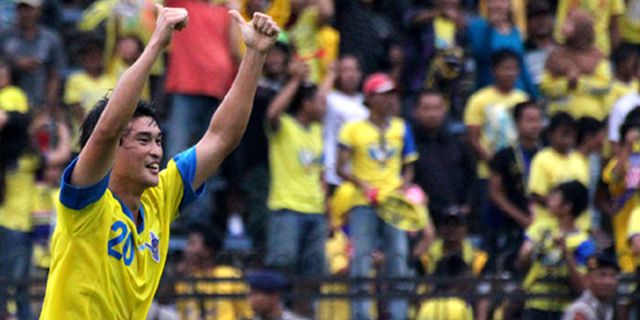 Review ISL: Persegres Susah Payah Tundukkan Persidafon
