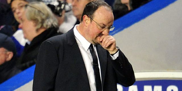 Benitez Kibarkan Bendera Putih di Premier League
