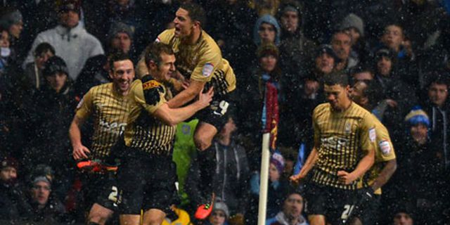 Bradford Tunggu Chelsea/Swansea di Wembley Bradford Tunggu Chelsea/Swansea di Wembley
