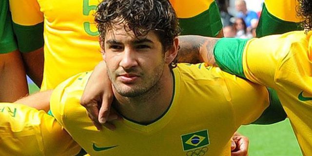 Timnas Brasil Salahkan Milan Untuk Cedera Pato